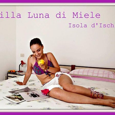 Villa Luna Di Miele 卡萨米乔拉泰尔梅 外观 照片